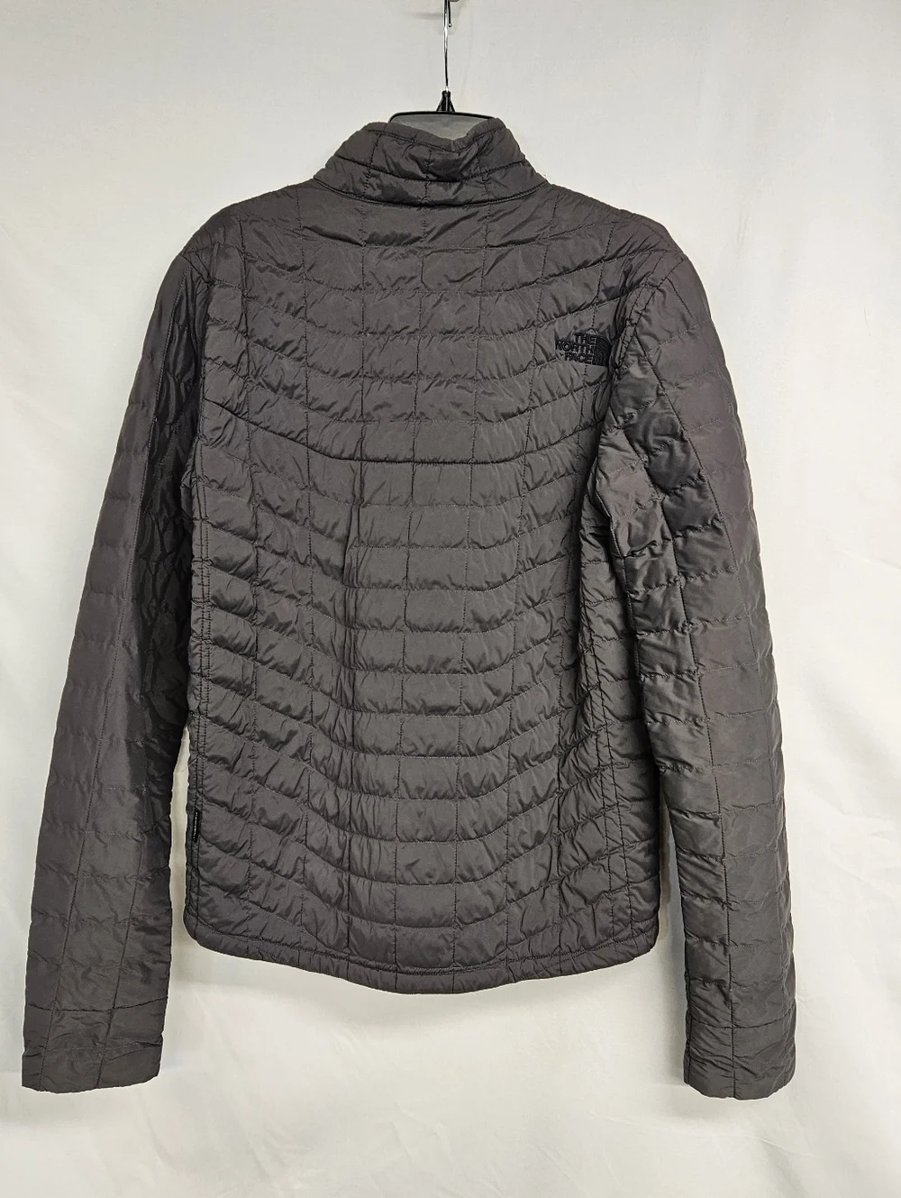 North Face Thermoball Jacket Mens Small Full Zip Quilted Puffer NF0A3JPO Black